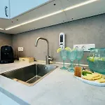 Increíble Piso Al Lado Del Centro De * Málaga