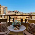 Increíble Piso Al Lado Del Centro De Apartamento *