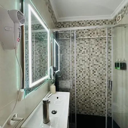 Increíble Piso Al Lado Del Centro De Apartamento