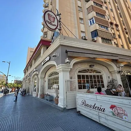 Increíble Piso Al Lado Del Centro De Apartamento Málaga