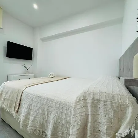 Increíble Piso Al Lado Del Centro De Apartamento