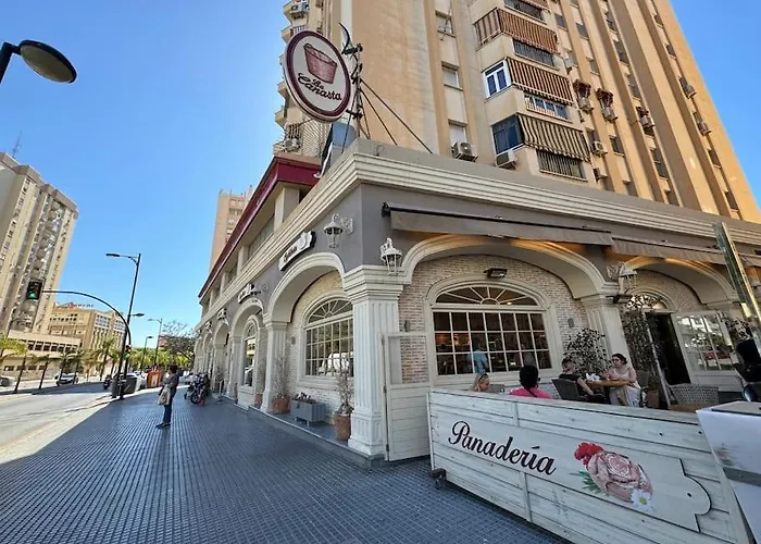 Increible Piso Al Lado Del Centro De Appartement Málaga